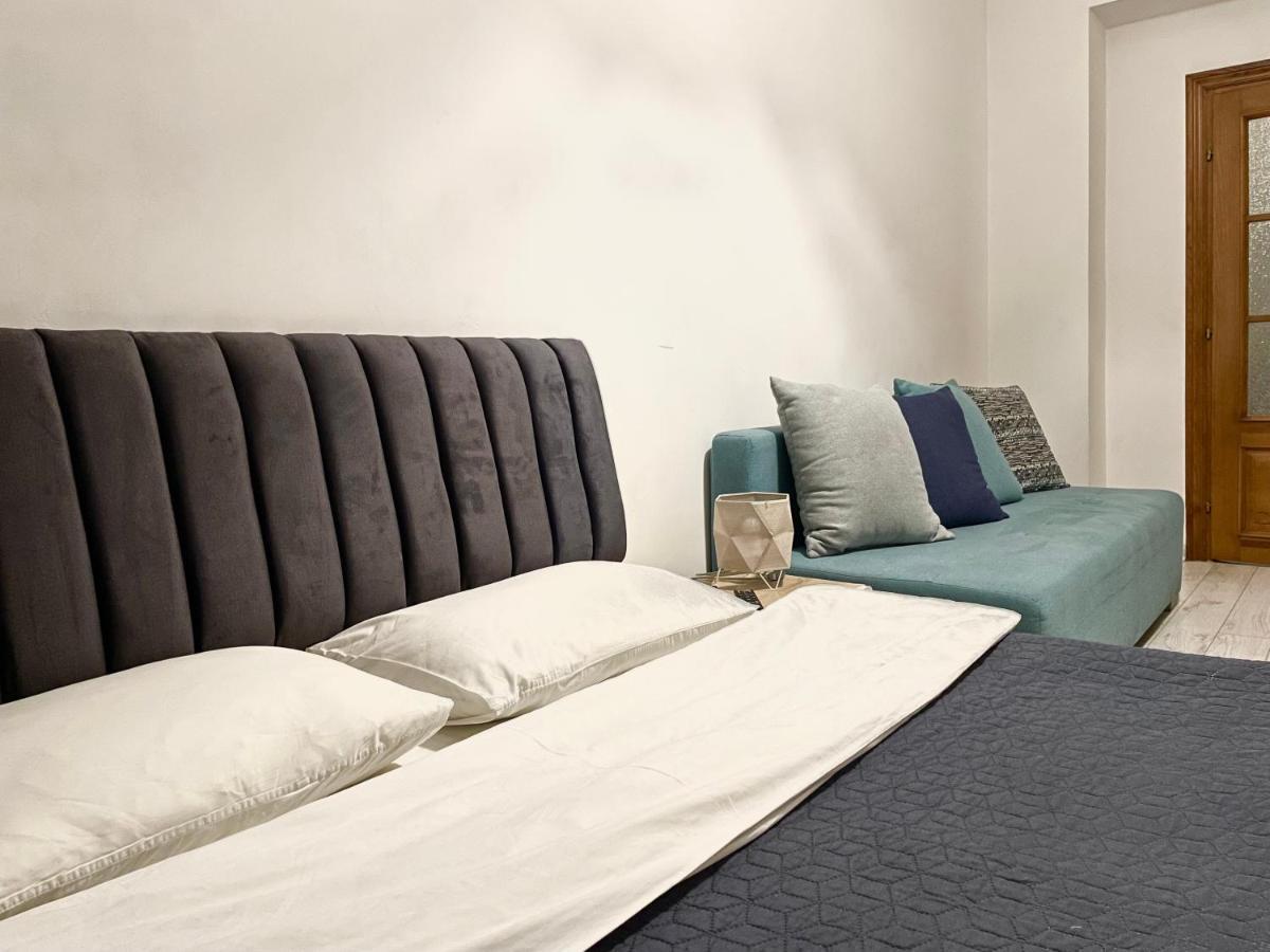 Romantic Apartments-Near Opera House 5/8 Leopoli Esterno foto